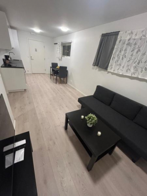 Temis apartment, private new 2 rooms with lagre kitchen, share with nobody